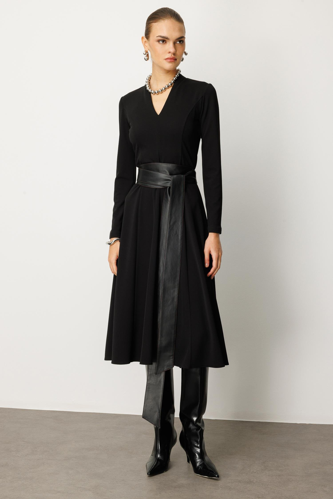 Deri Kuşaklı Örme Elbise SİYAH