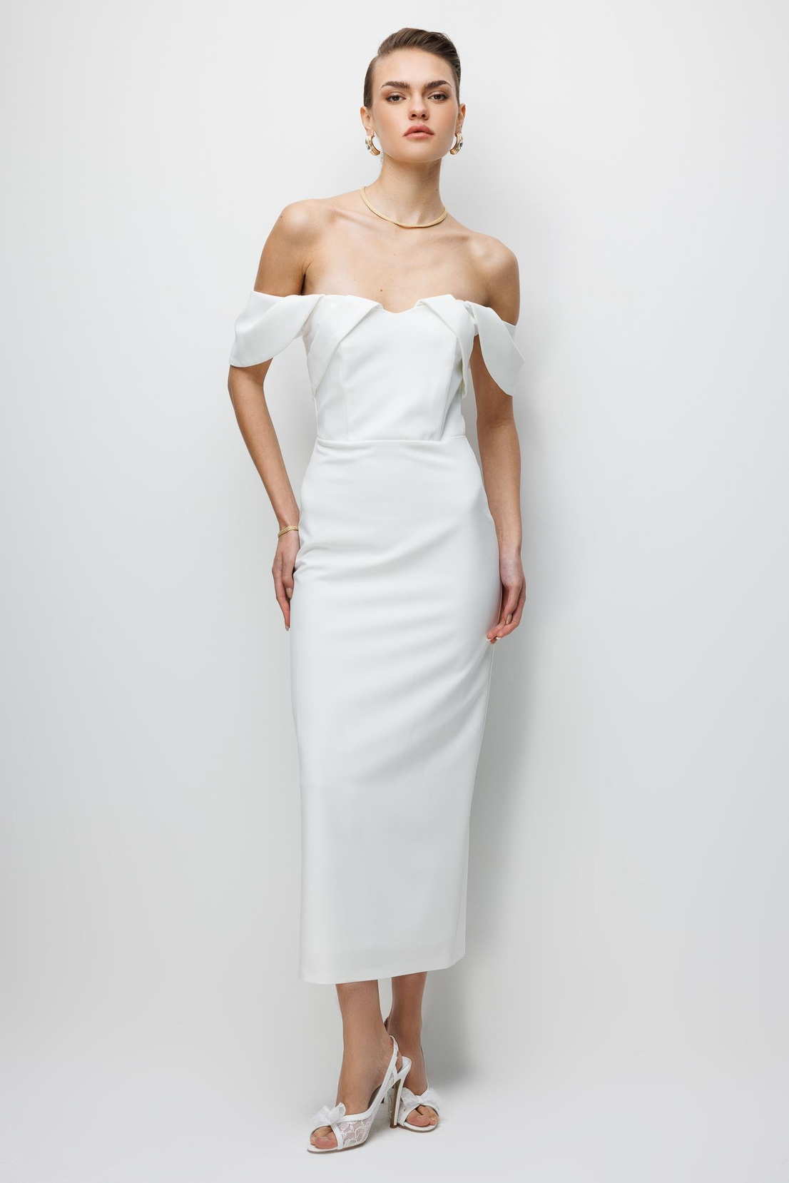 Düşük Omuz Detaylı Abiye Elbise EKRU