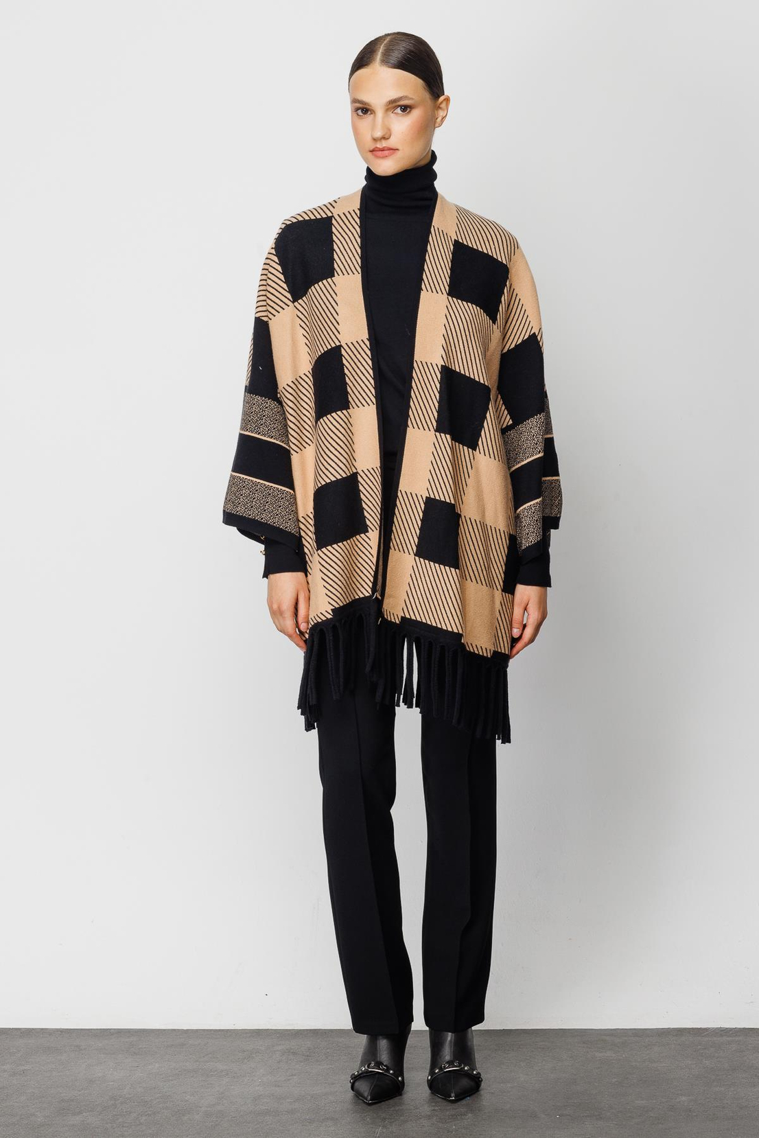 etek-ucu-puskul-detay-hirka-camel-84e4fb.jpg