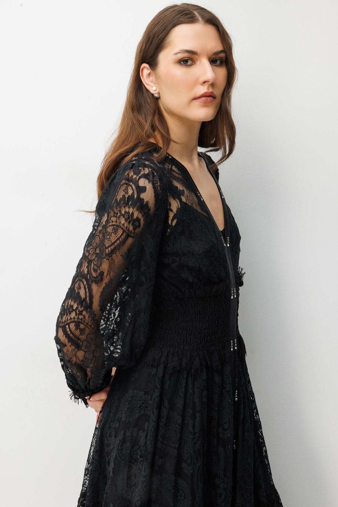 Floral Dantel Detaylı V Yaka Elbise SİYAH