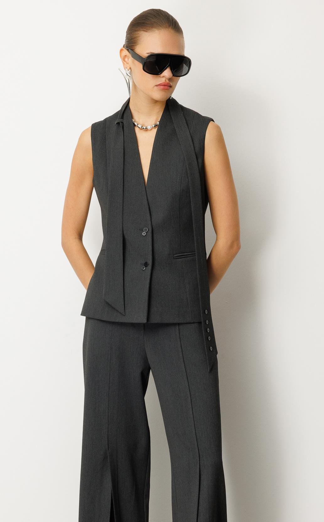 Fular Detaylı Yelek ANTRASİT