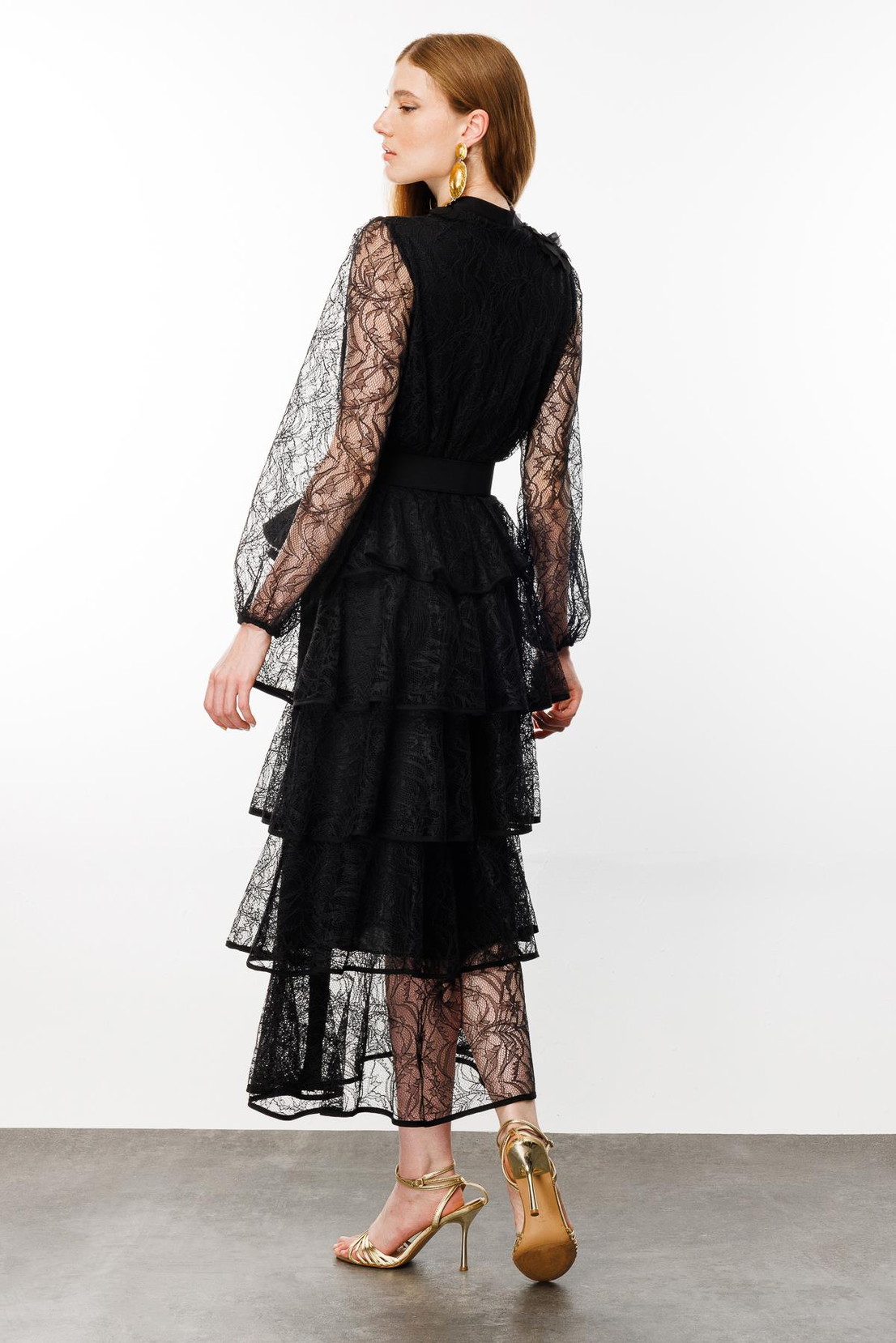 Kat Kat Volanlı Dantel Elbise SİYAH