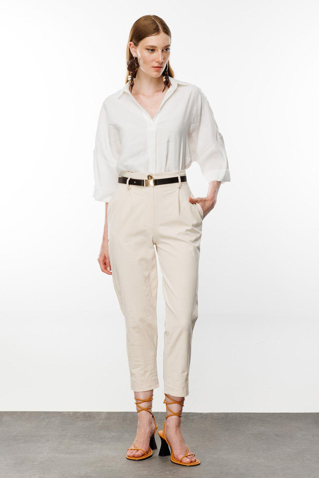 Kemerli Havuç Pantolon EKRU