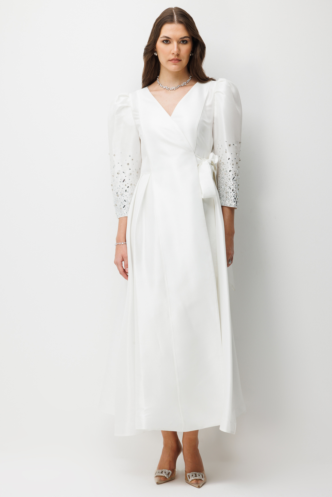 Kol Taş Detaylı Kruvaze Bağlamalı V Yaka Abiye BEYAZ