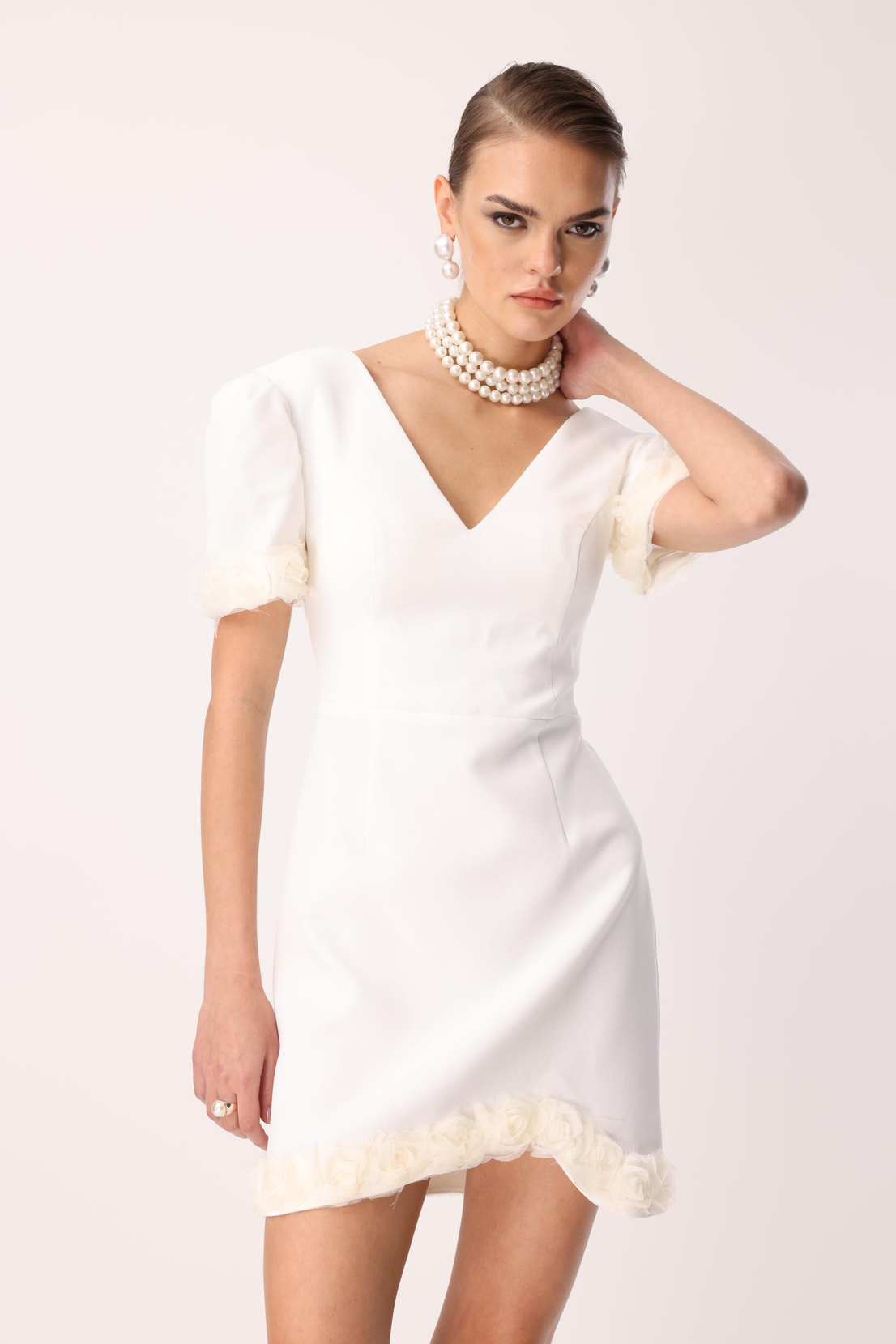 Kol Ve Etek Ucu Gül Detaylı Elbise EKRU