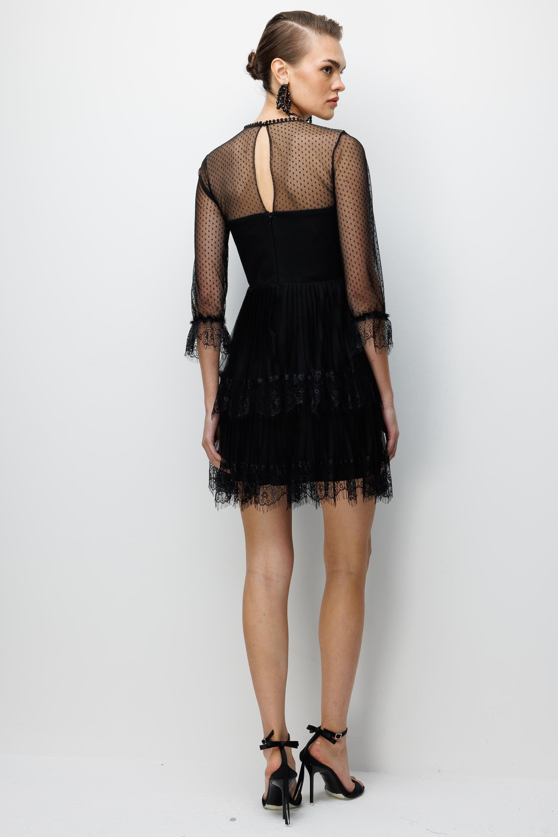 Kolları File Detaylı Mini Dantel Elbise SİYAH