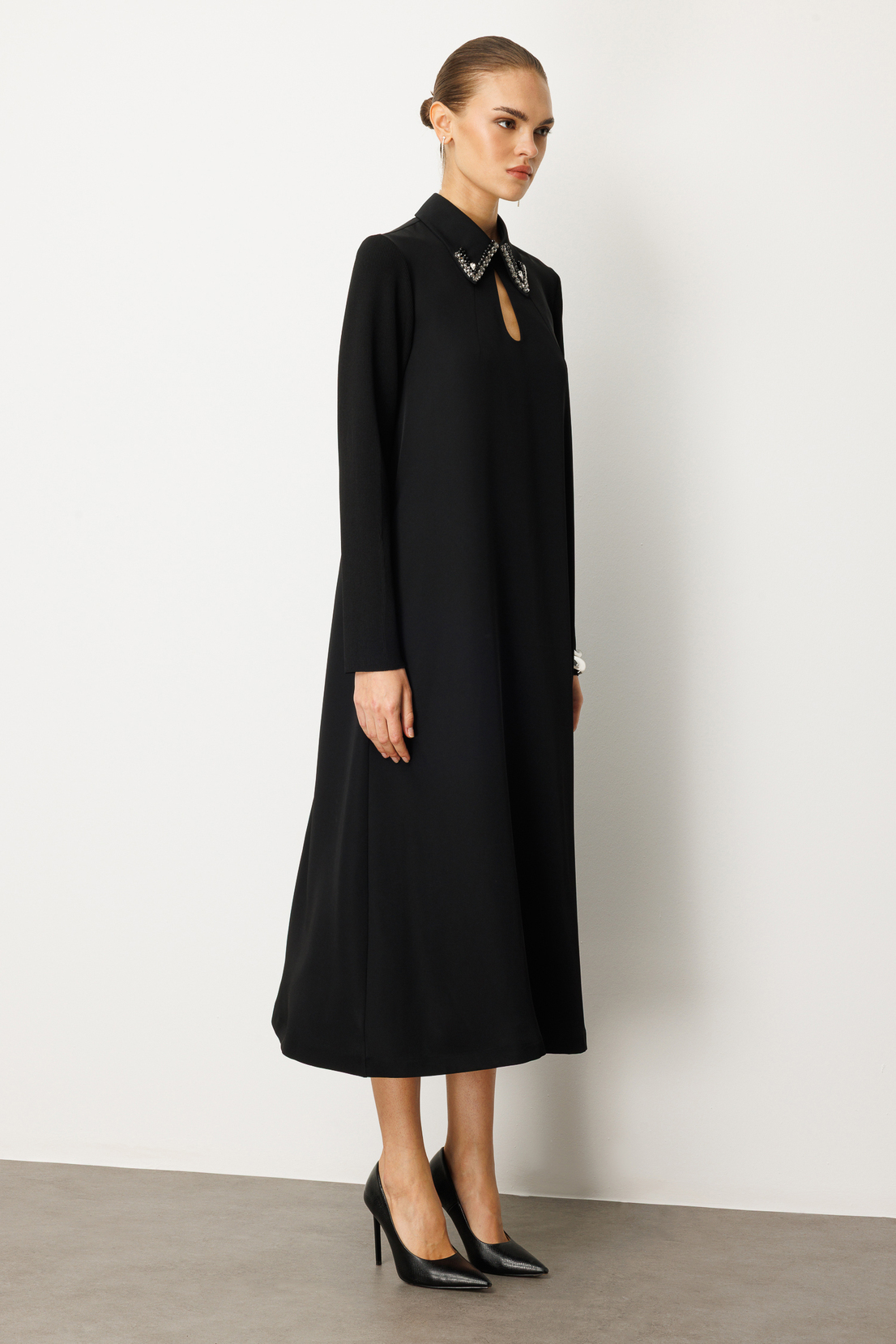 Kolları Trikolu A Form Elbise SİYAH