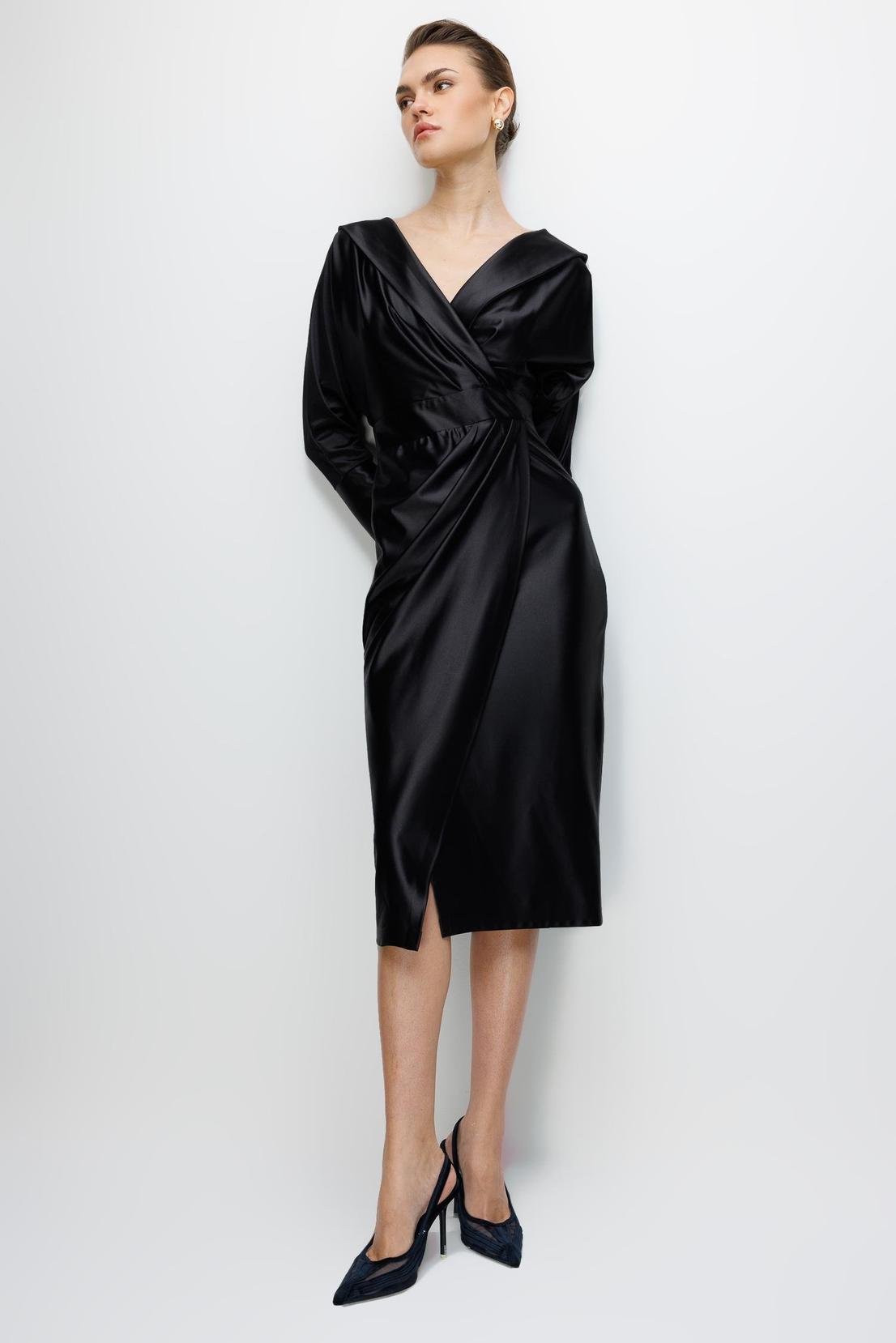 Kruvaze Yaka Saten Elbise SİYAH