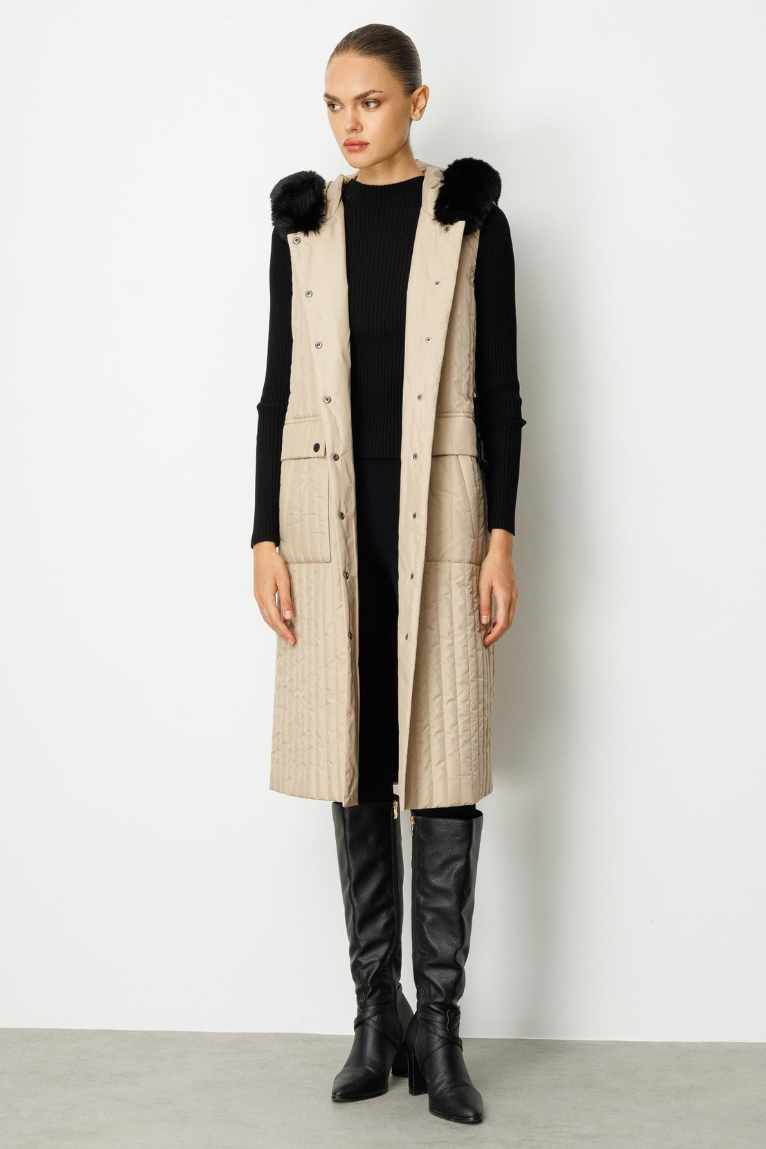 Kürk Detaylı Uzun Yelek BEJ