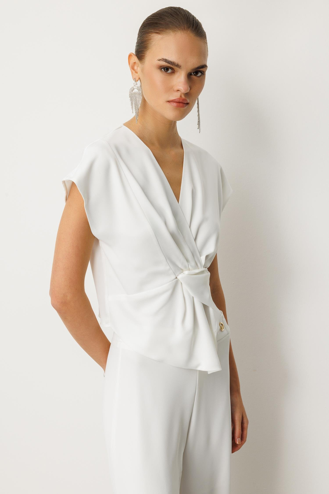 Kuruvaze Drapeli Bluz BEYAZ