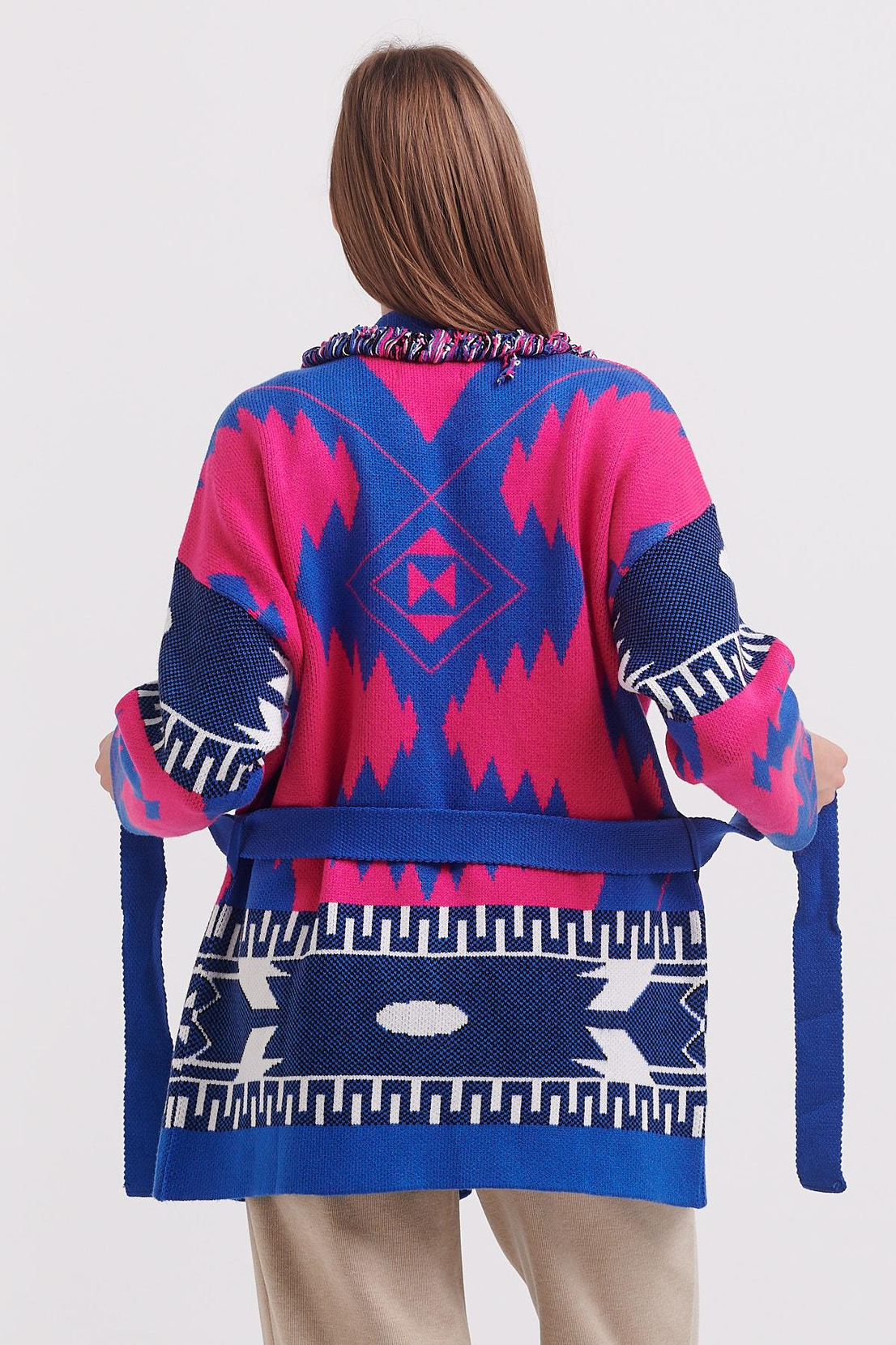 Nefeli Saçak Detaylı Kemerli Hırka