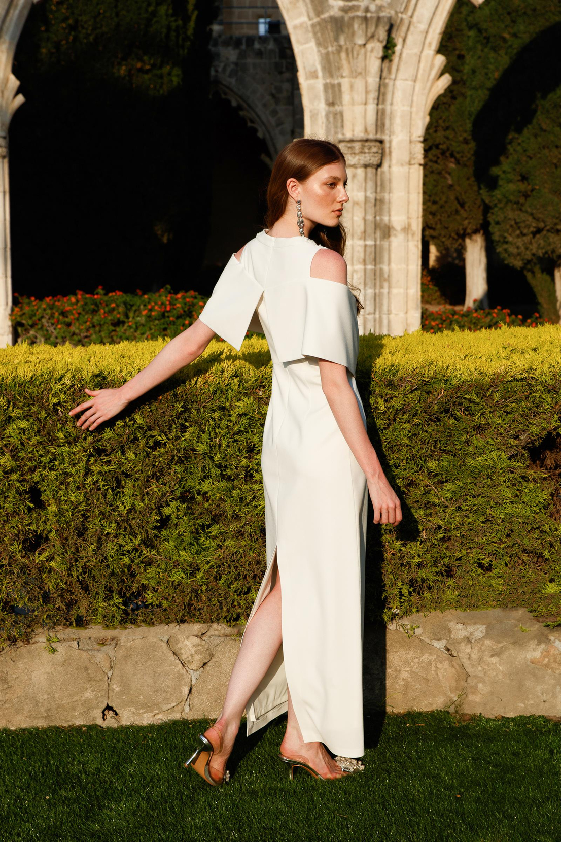 Omuzdan Kruvaze Şal Detaylı Elbise EKRU