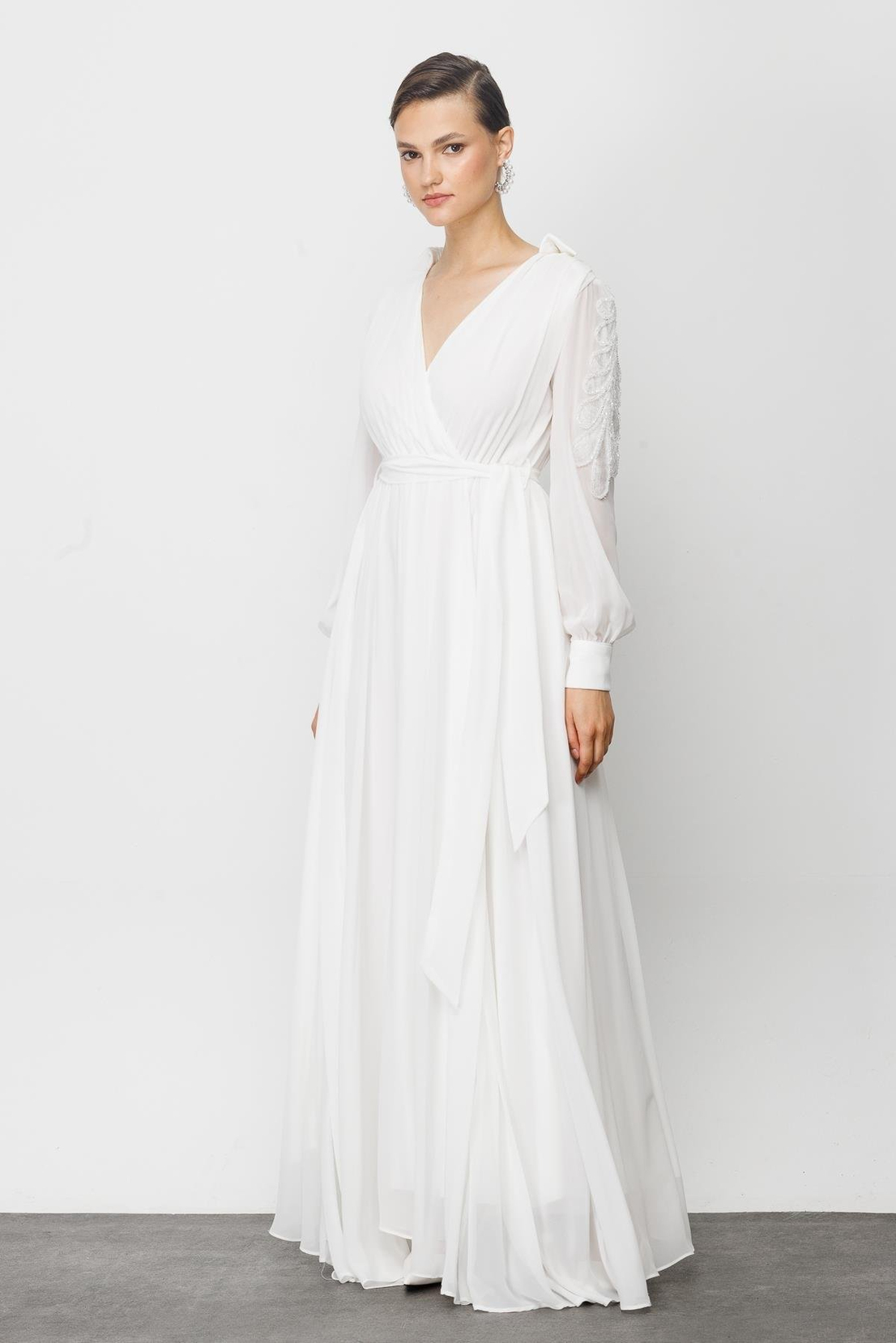omzu-tasli-elbise-beyaz-d9aa-d.jpg
