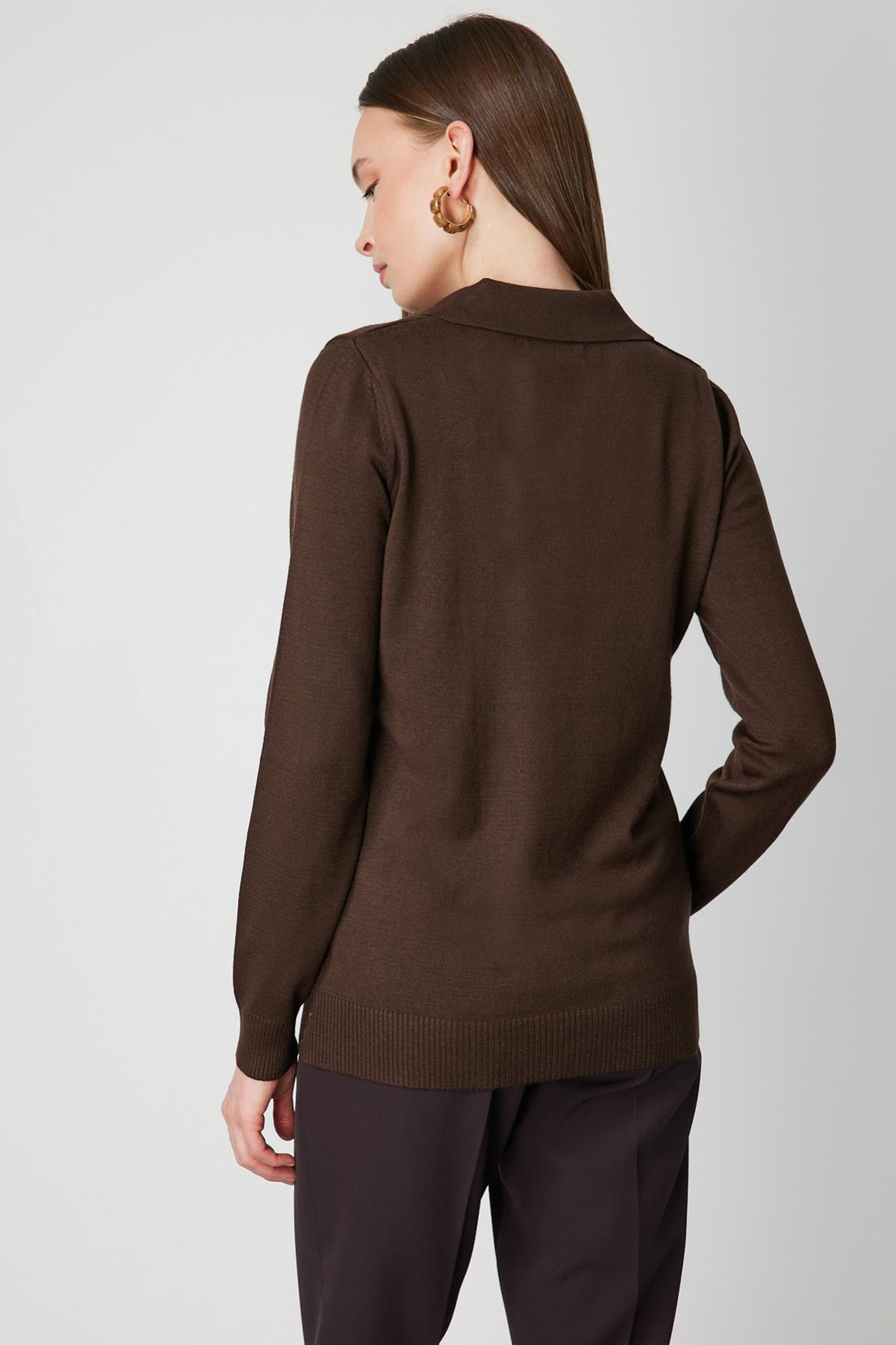 Omzu Yaprak Zincirli Kazak KAHVE