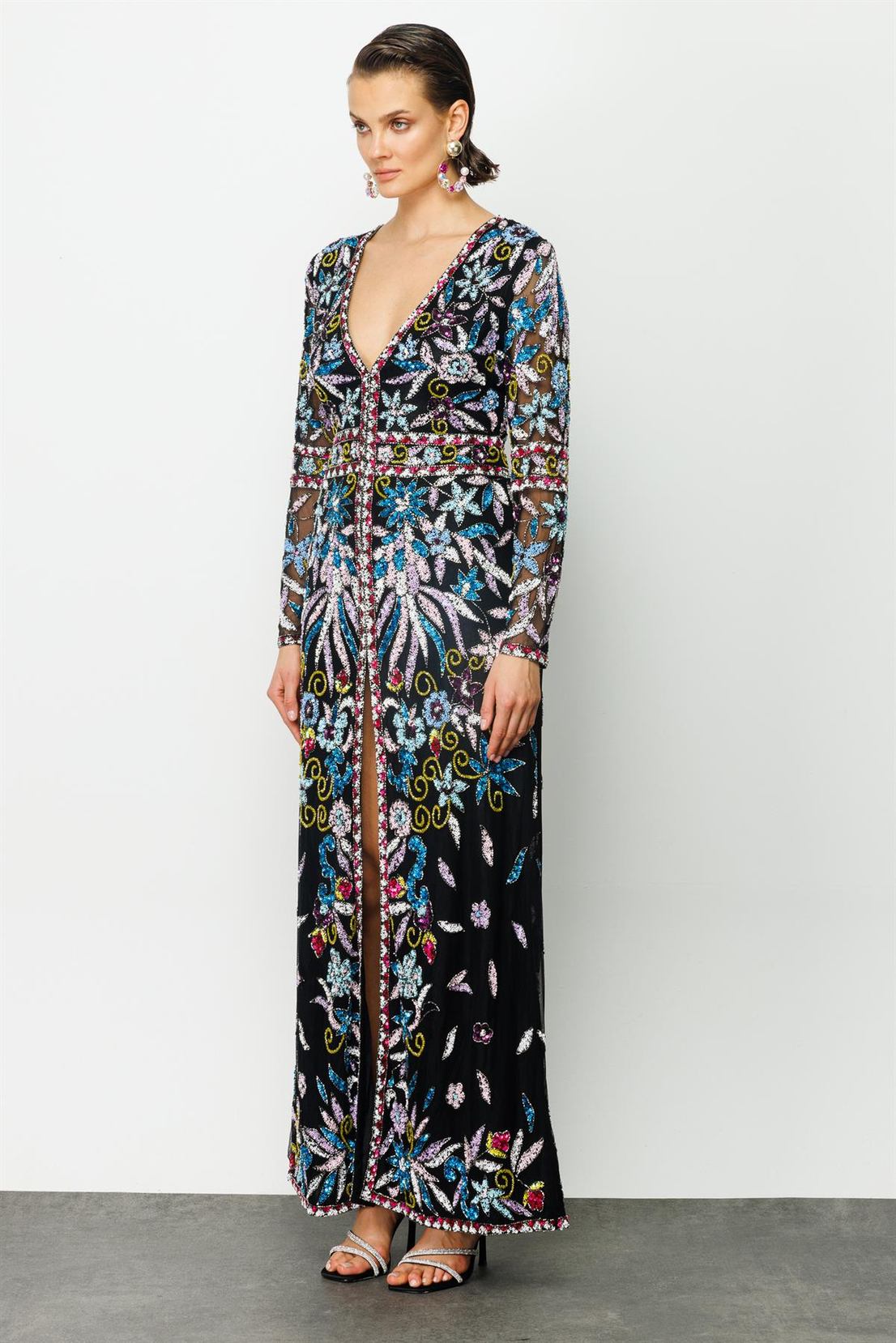 Özel İşlemeli Etnik Desen Kaftan