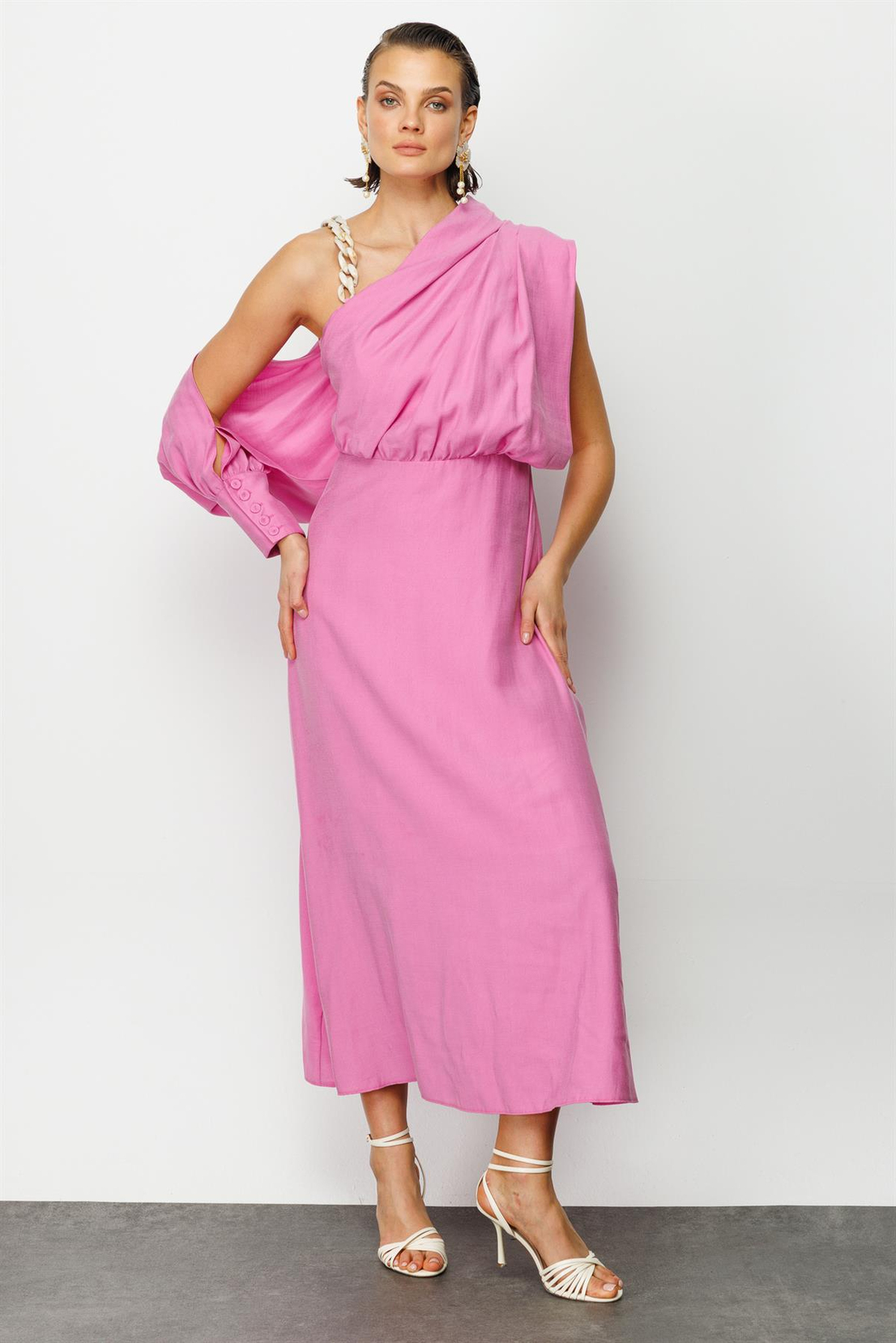 Pembe Kruvaze Model Sıfır Kol Elbise
