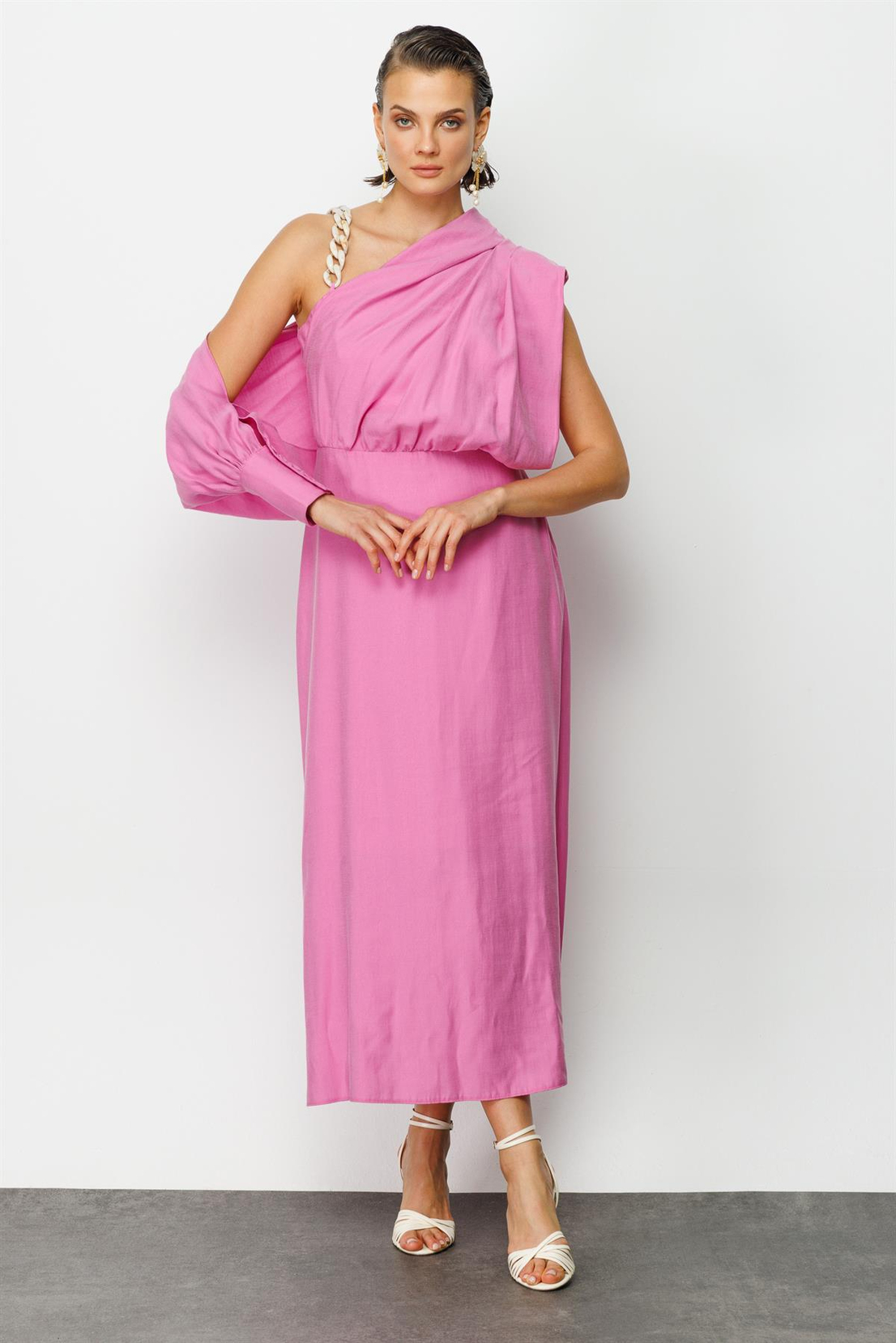 Pembe Kruvaze Model Sıfır Kol Elbise