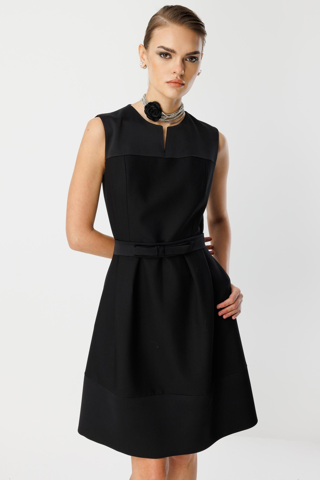 Saten Detaylı Elbise SİYAH