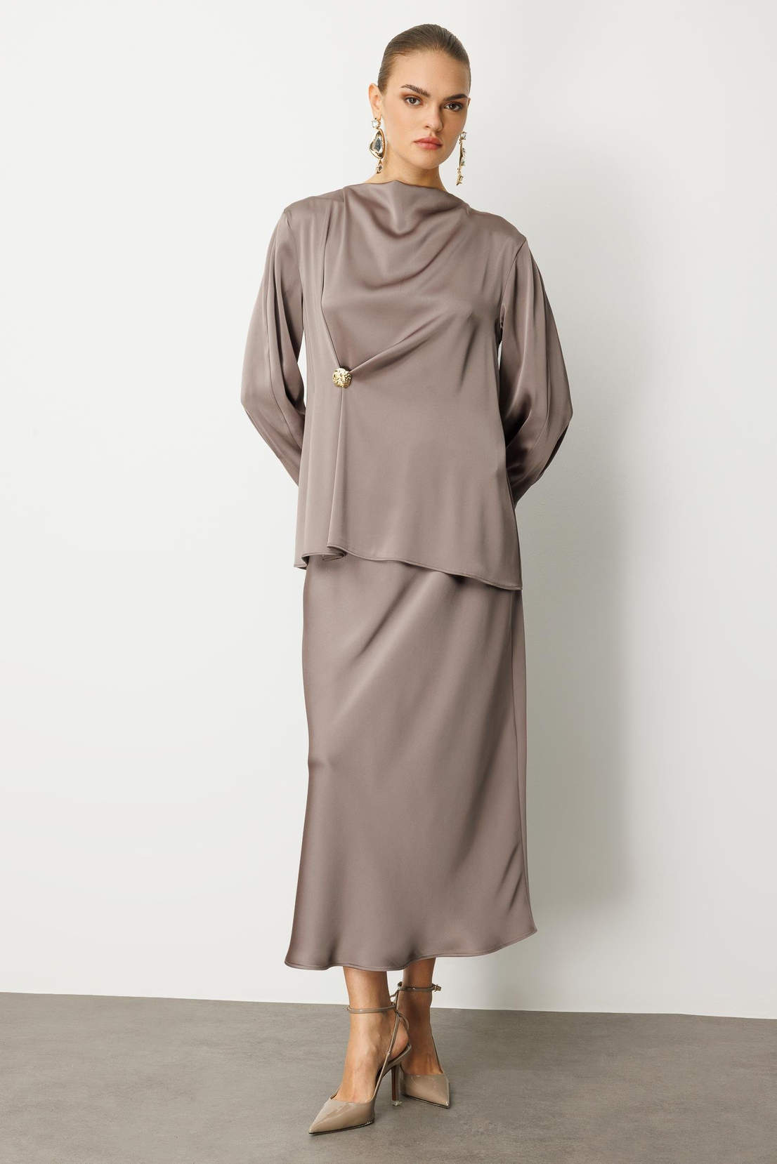 Saten Verev Etek VİZON