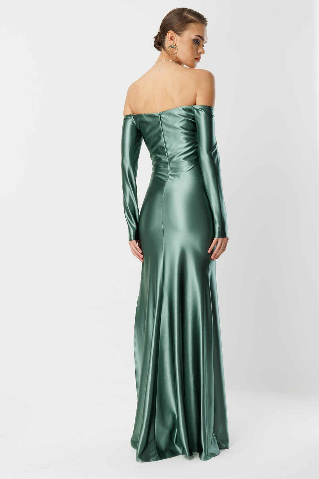 Straplez Uzun Kol Saten Elbise YEŞİL