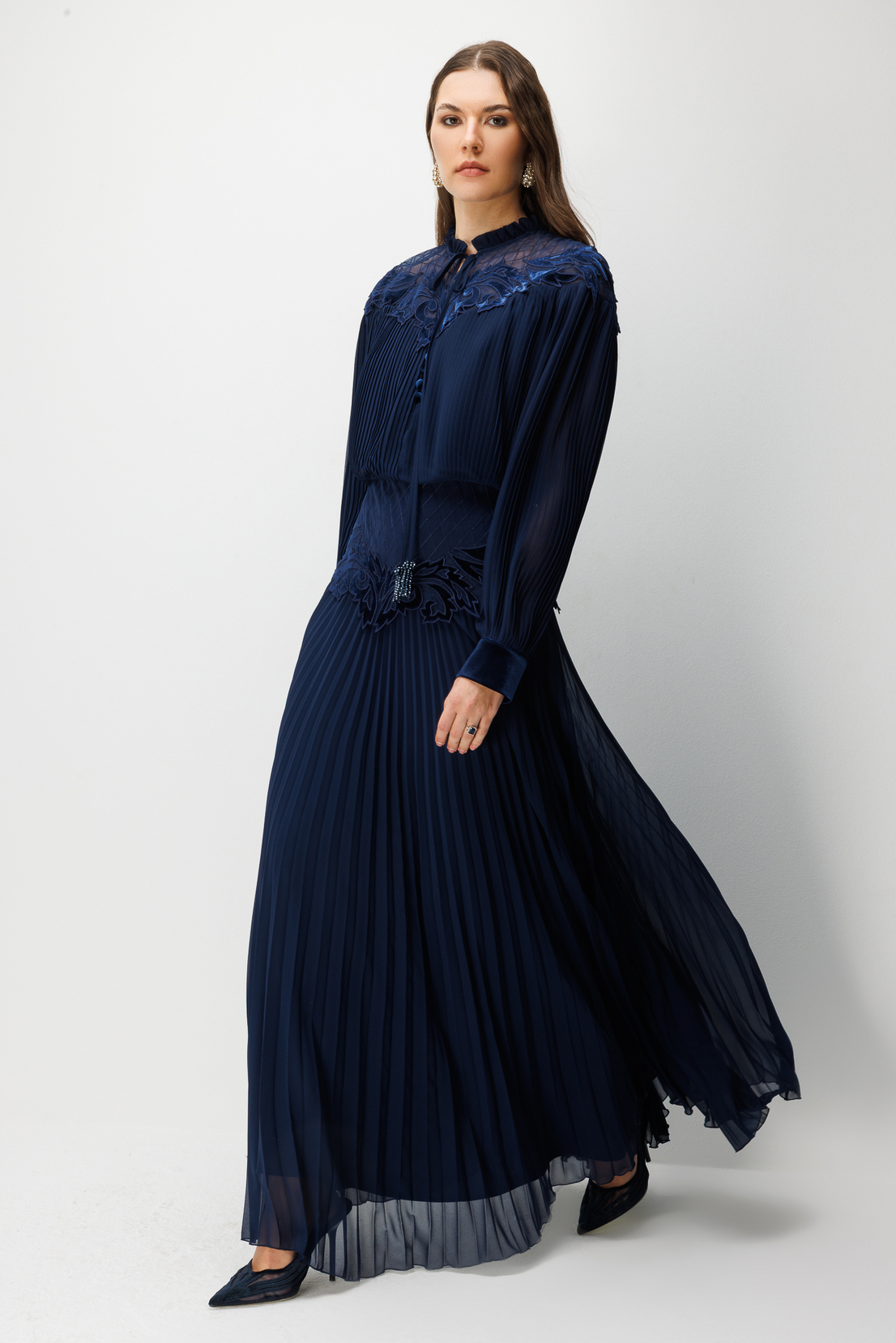 Yaka Bel Dantel İşleme Detay Maxi Boy Elbise LACİVERT