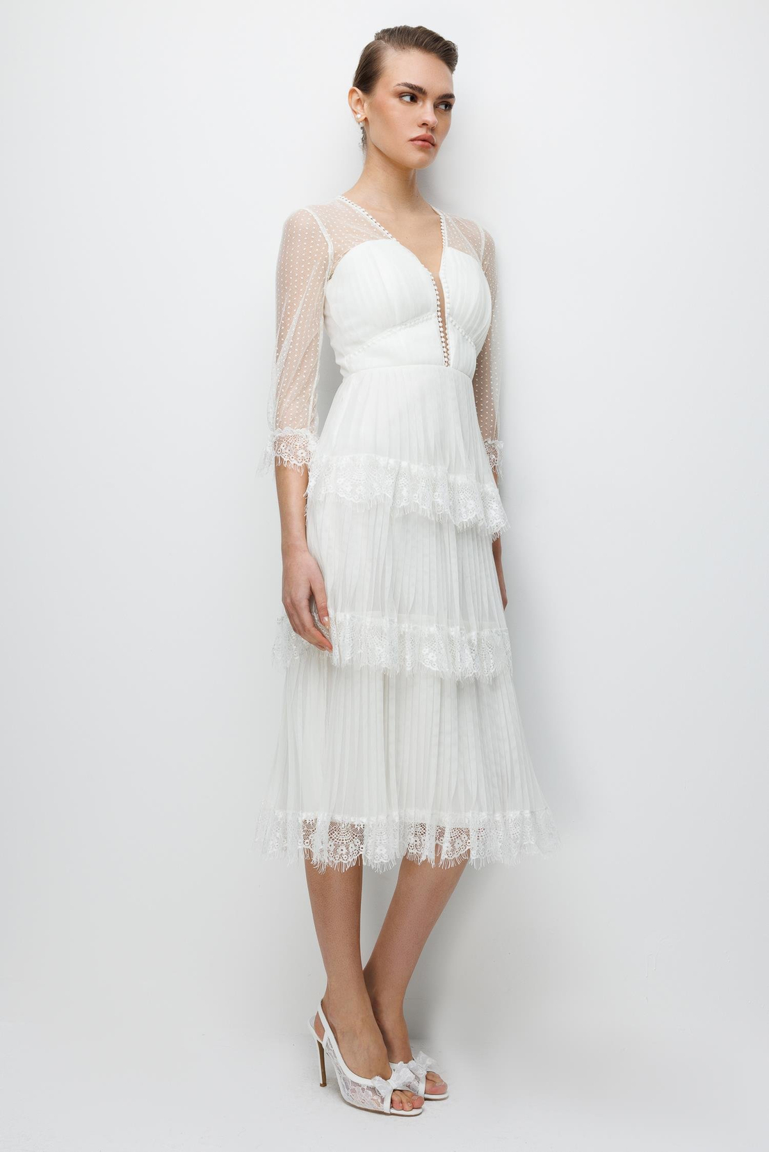 Yaka Birit Detaylı Tül Etek Elbise EKRU