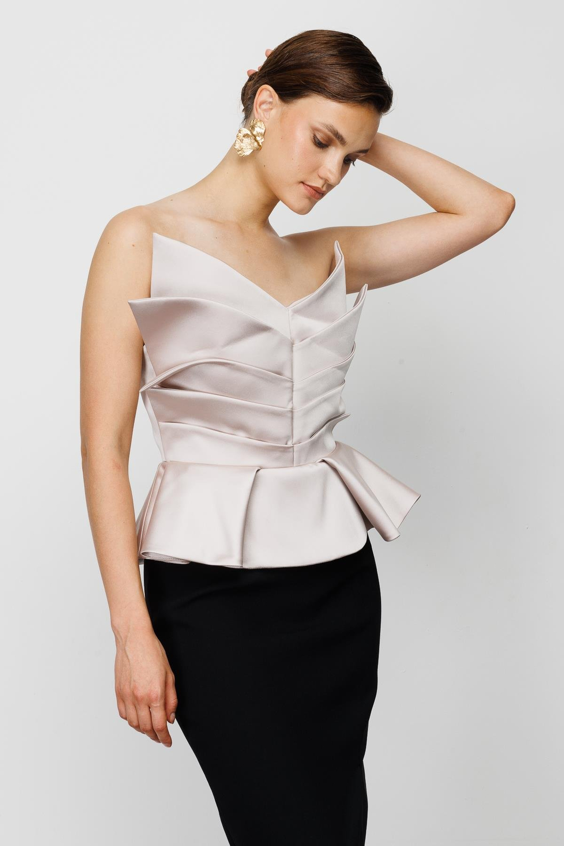 Yaka Drape Detaylı Pudra Abiye