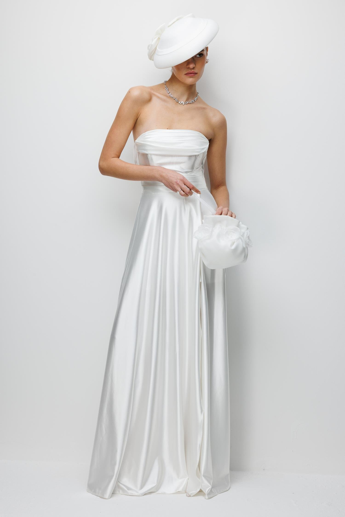 Yaka Drape Detaylı Saten Abiye EKRU