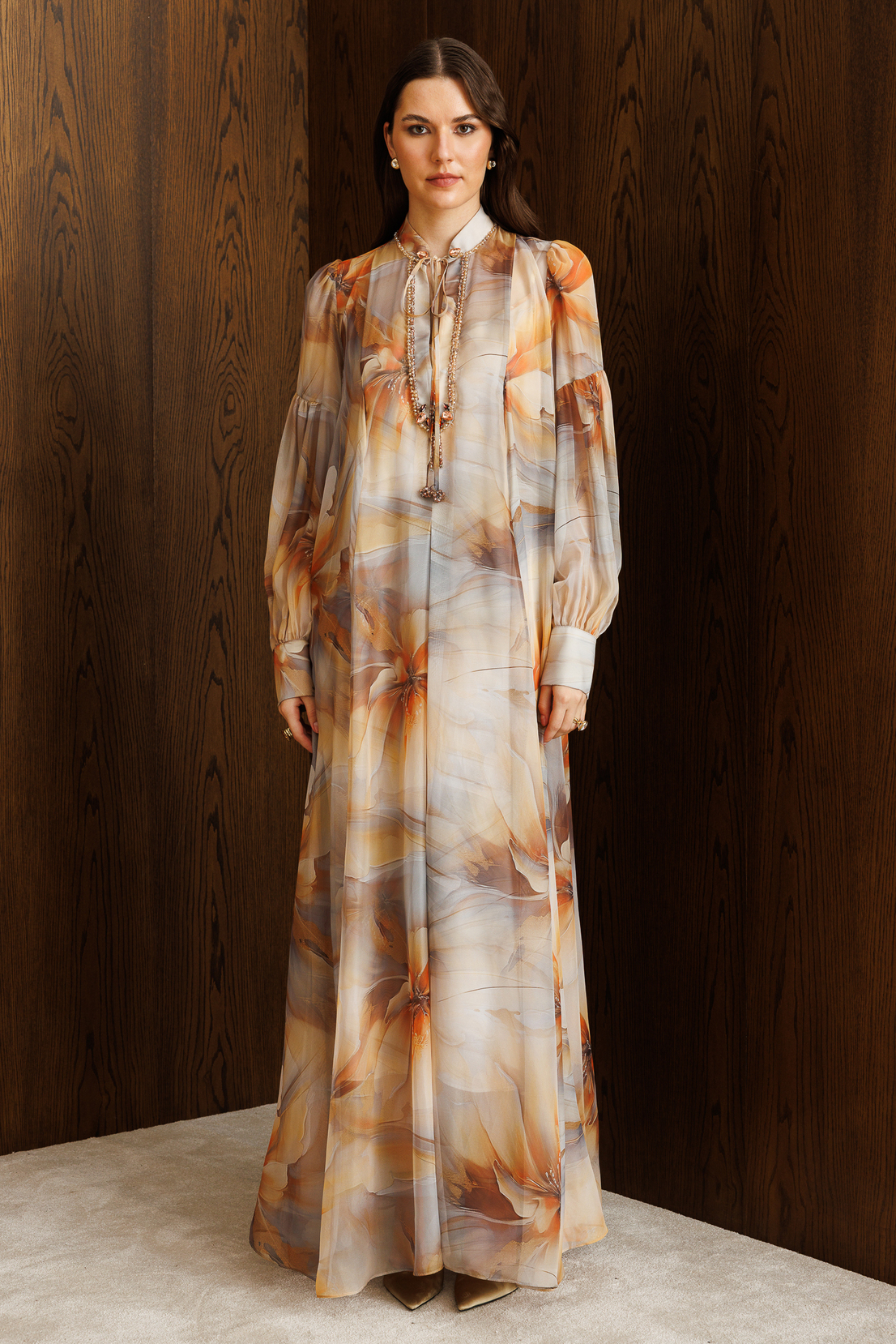 Yaka Taş İşlemeli Dijital Elbise CAMEL