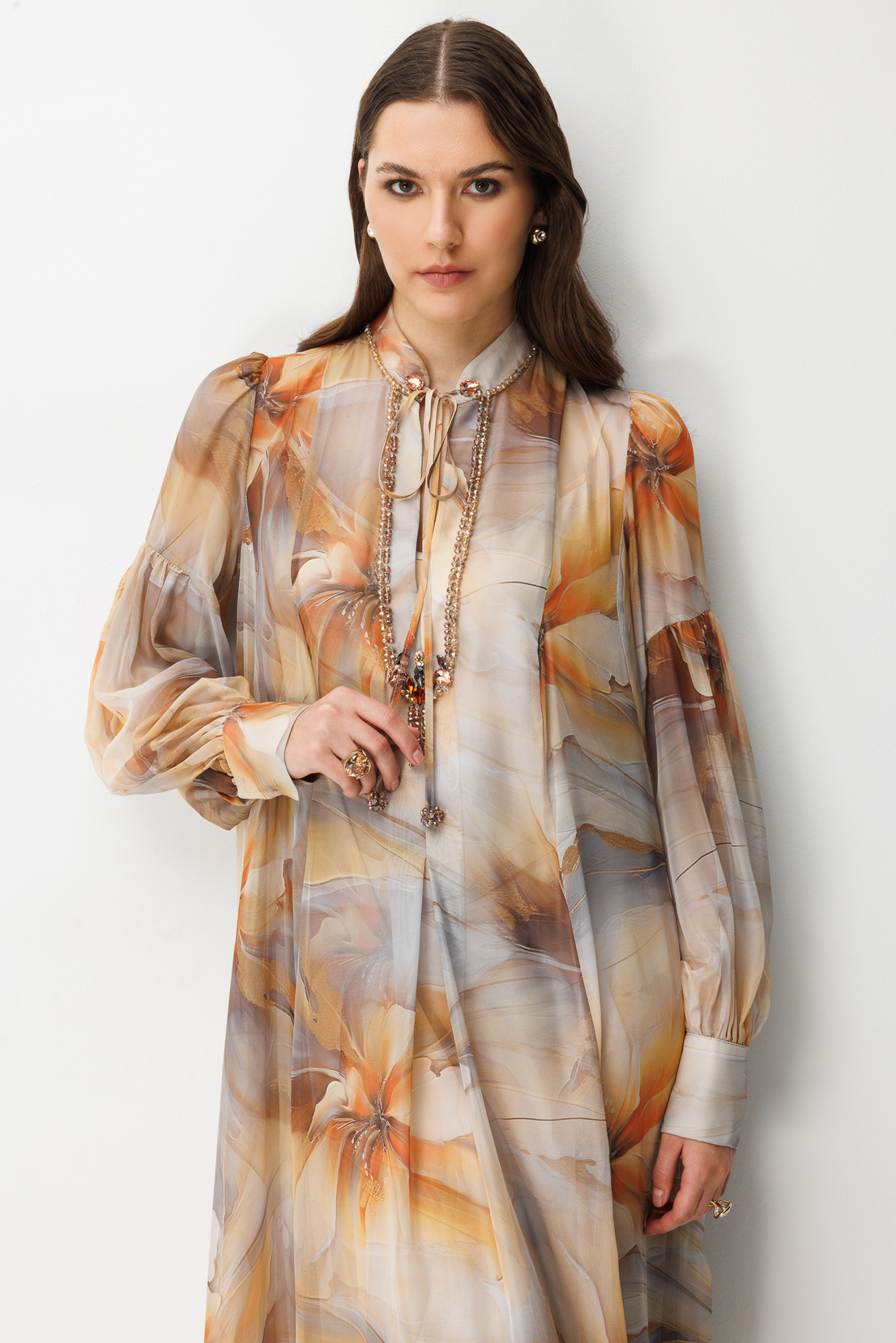 Yaka Taş İşlemeli Dijital Elbise CAMEL