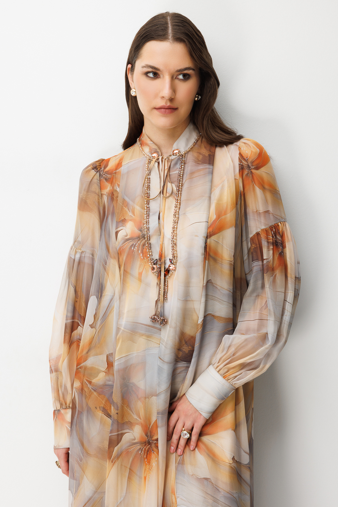 Yaka Taş İşlemeli Dijital Elbise CAMEL