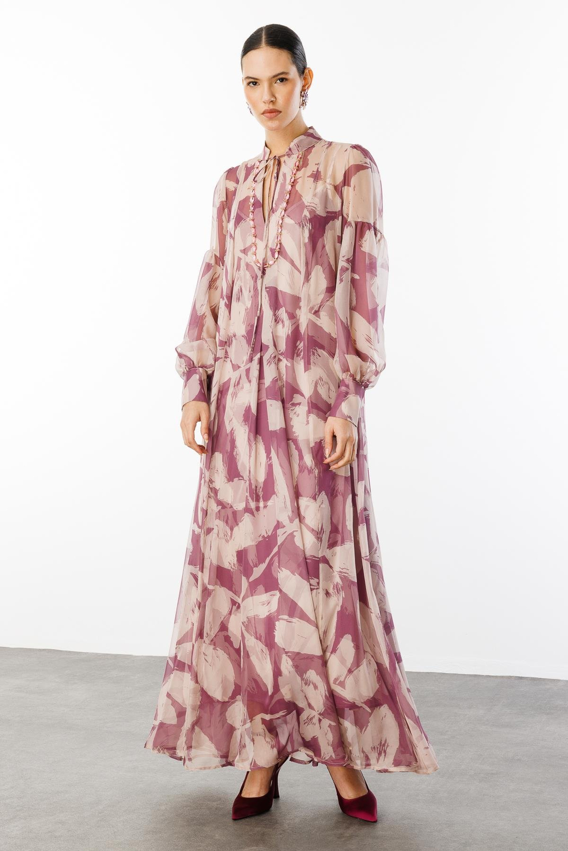 Yaka Taş İşlemeli Dijital Elbise PUDRA