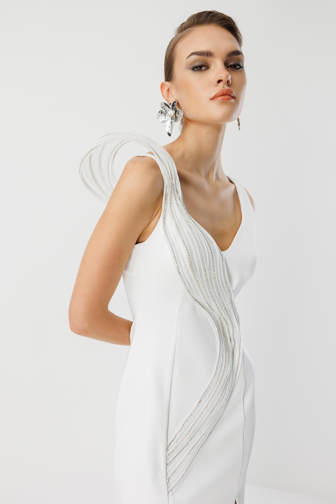 Yaka Volan Detay Yırtmaçlı Maxi Abiye EKRU