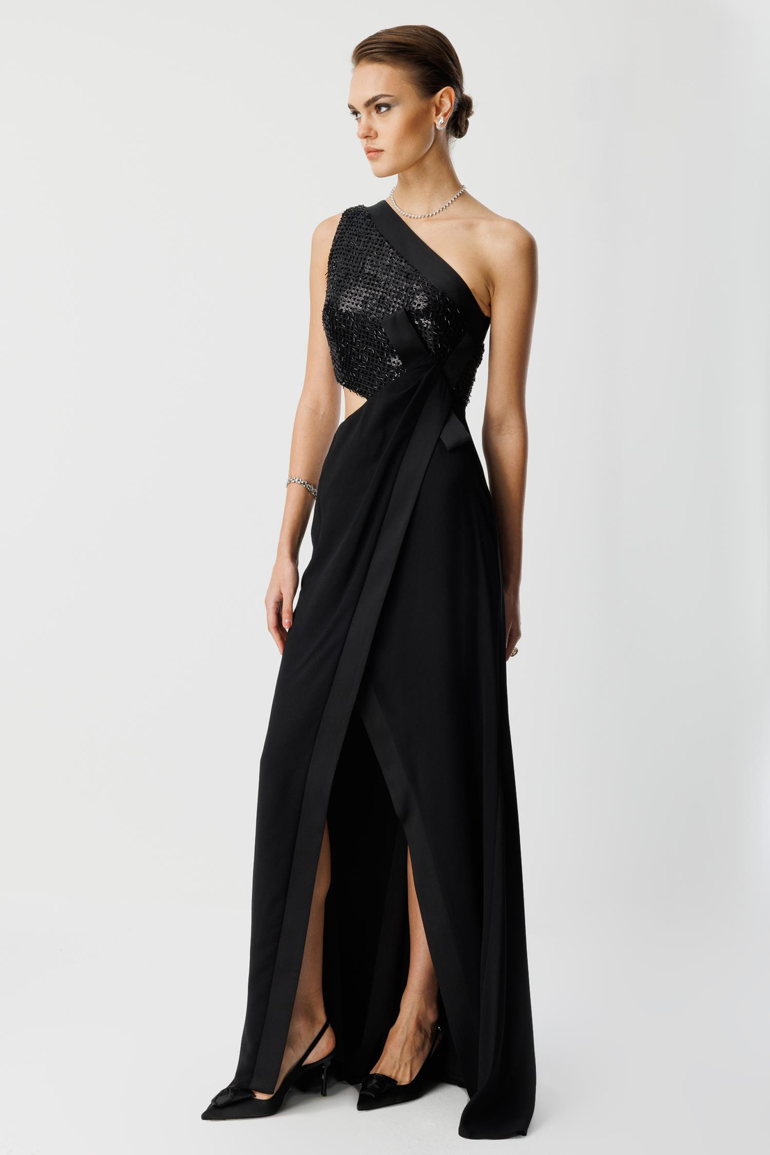 Yandan Fiyonk Uzun Elbise SİYAH