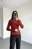 Kiremit Rengi Dik Yaka Işıltılı Bluz