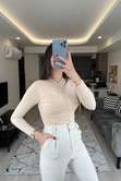 Krem Büzgülü Bodysuit