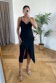 Vesta Siyah Drape Detaylı Elbise