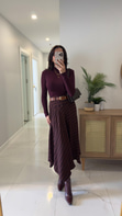 Giwes Bordo Asimetrik Kesim Kemerli Etek