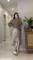 Kolres Bej Zebra Desenli Saten Etek
