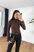 MD Tersa Acı Kahve Balıkçı Yaka Bluz