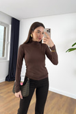MD Tersa Acı Kahve Balıkçı Yaka Bluz
