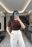 Kahve Omuz Detaylı Triko
