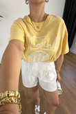 Ucla Sarı Bisiklet Yaka Tişört