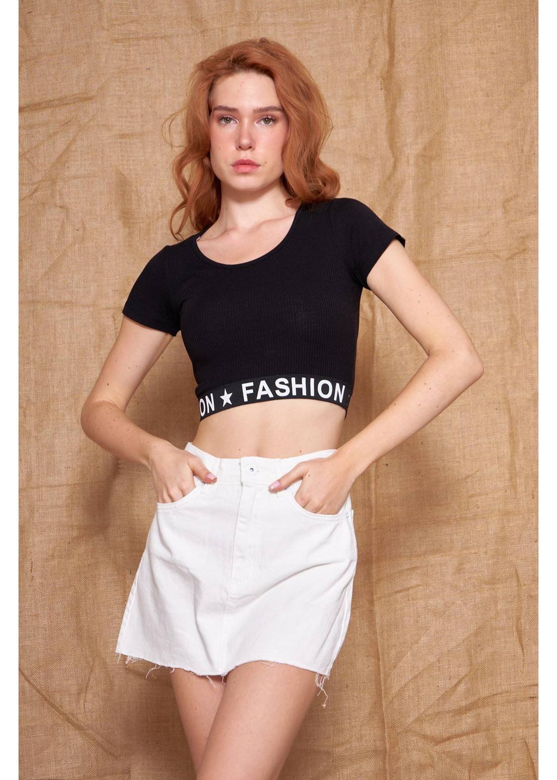 Altı Bantlı Basic Crop Top-Siyah