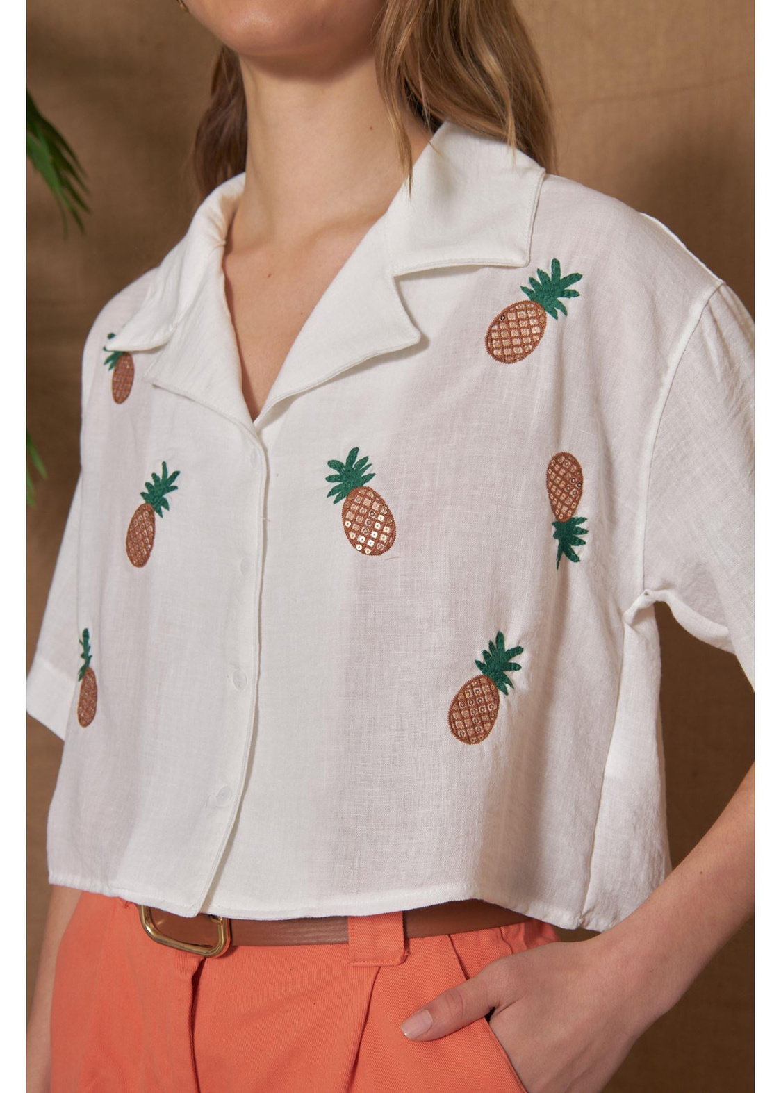 Ananas Nakışlı Kısa Keten Gömlek-Ekru