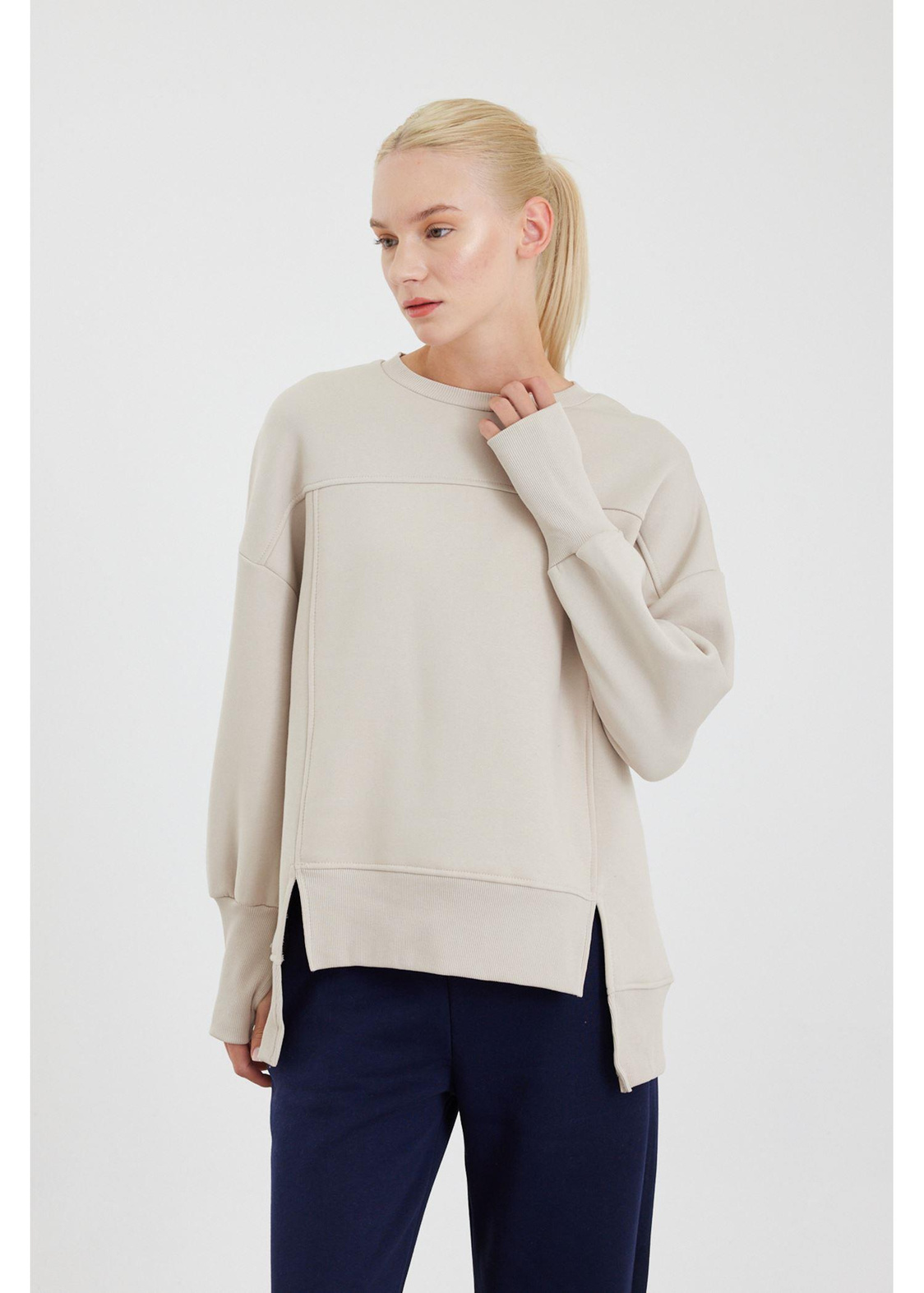 Asimetrik Oversize Sweatshirt-Taş