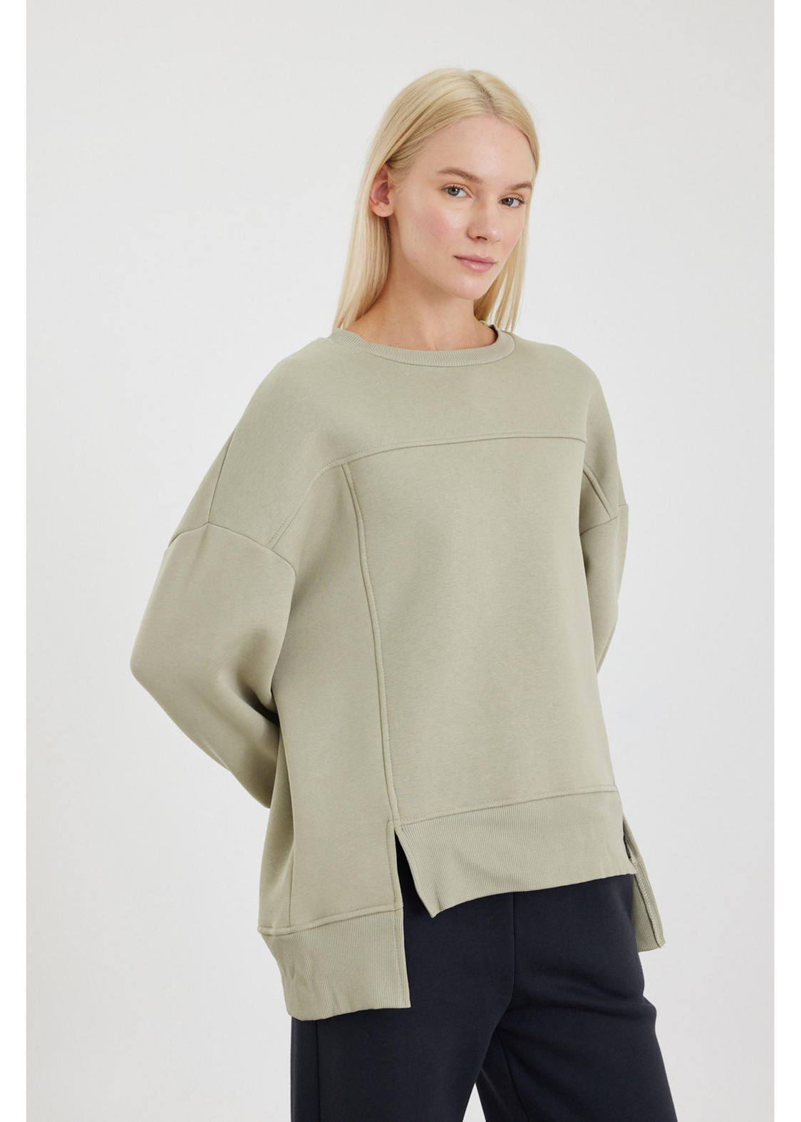 Asimetrik Oversize Sweatshirt-Yeşil
