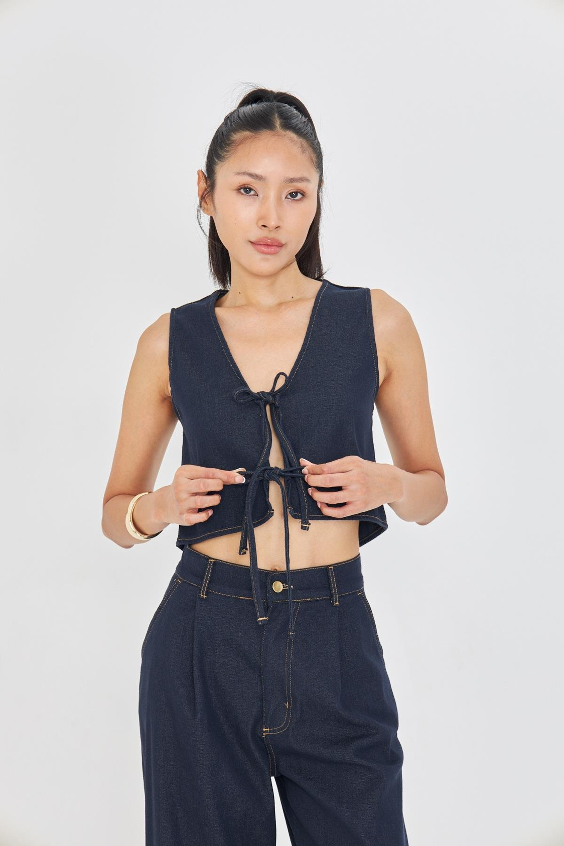 Bağcık Detaylı Denim Yelek 