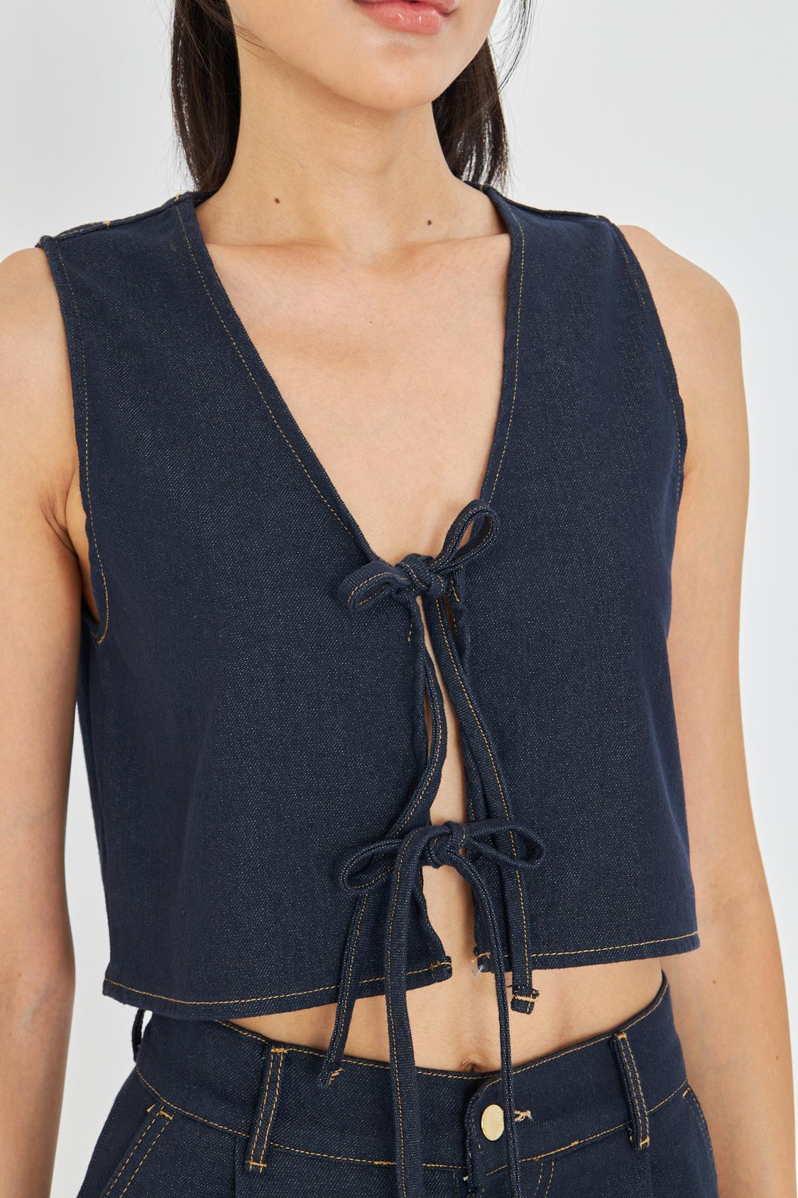 Bağcık Detaylı Denim Yelek 