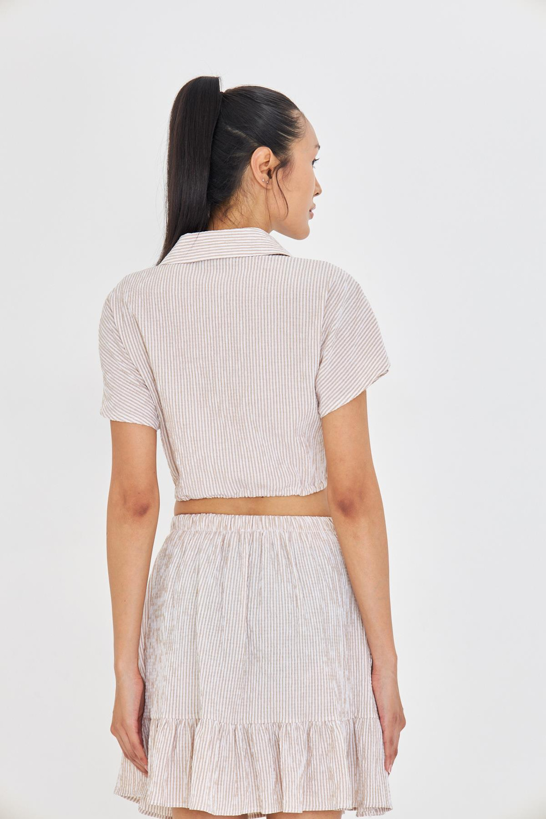 Beli İpli Crop Gofre Gömlek